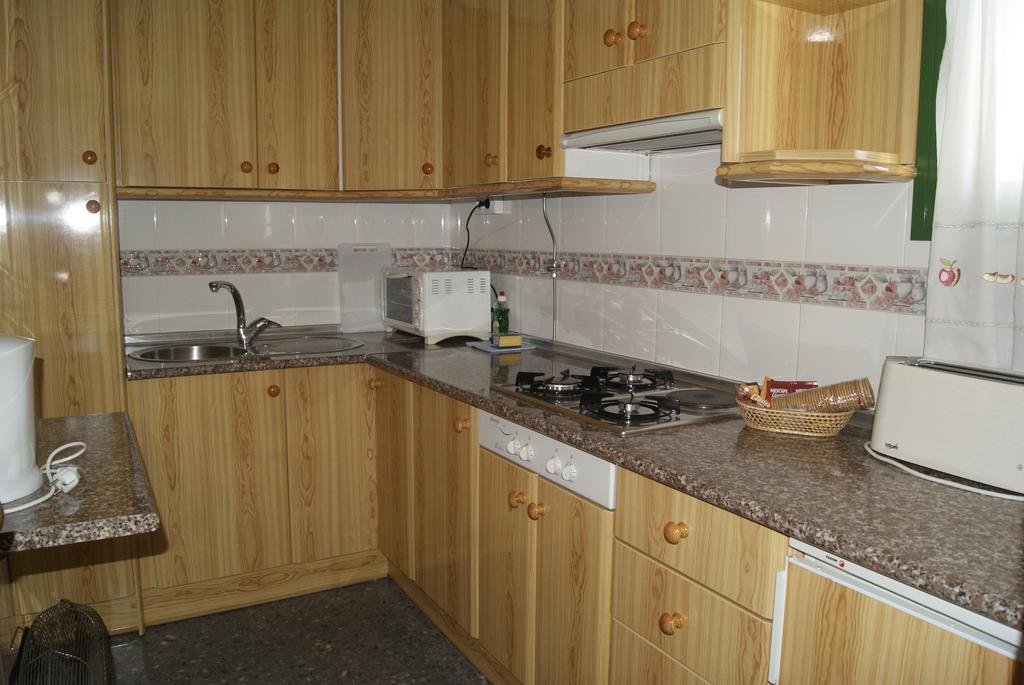 Apartamentos La Dorada Ла Кала де Михас Стая снимка